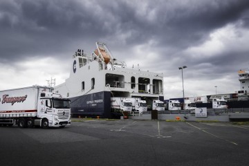 Airfreight + Container Shipping